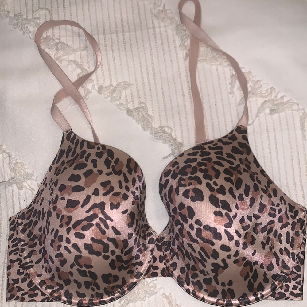 Leopard print bra!